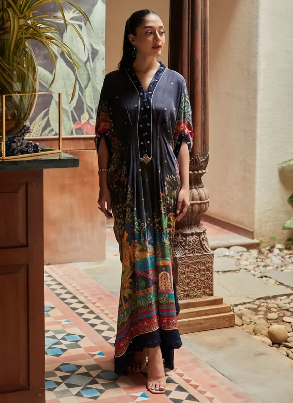 Alexa Navy | Kaftan