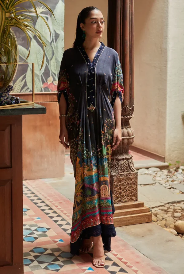 Alexa Navy | Kaftan