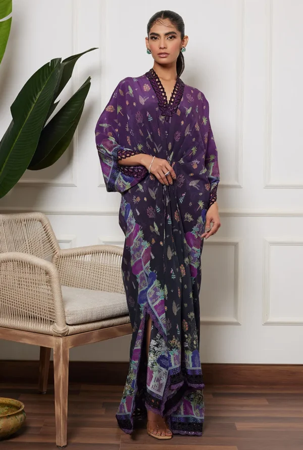 Chione Aubergine | Kaftan