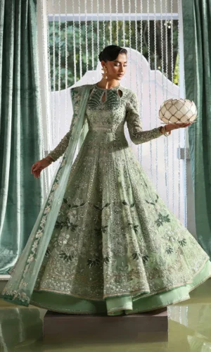 Soraya Lumene Festive 25/26 - Lirien