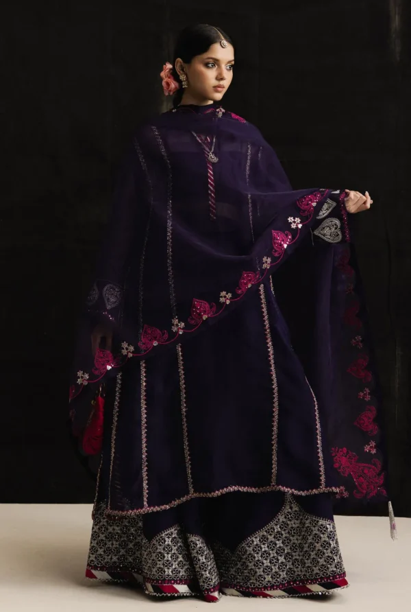 Zara Shahjahan Studio Portraits - Imaya