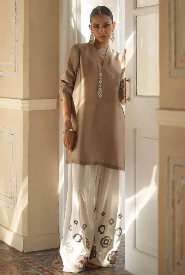 Rozina Munaib Ruh Luxe Pret - R-06