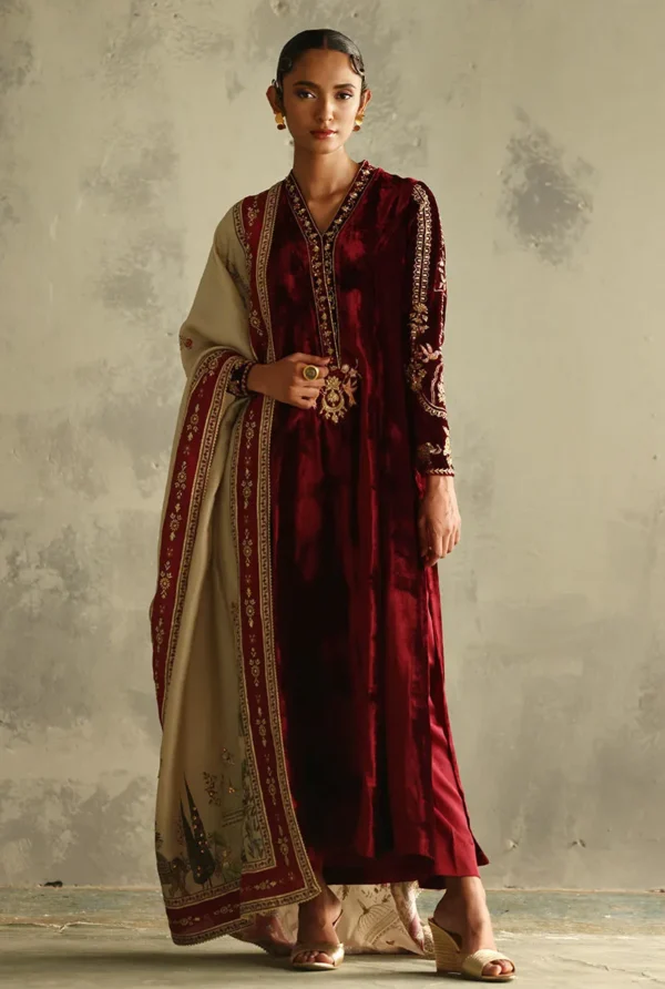 Rozina Munib Vistara Luxury Velvets - VV-35