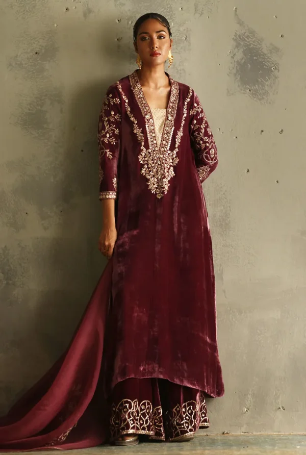 Rozina Munib Vistara Luxury Velvets - VV-22