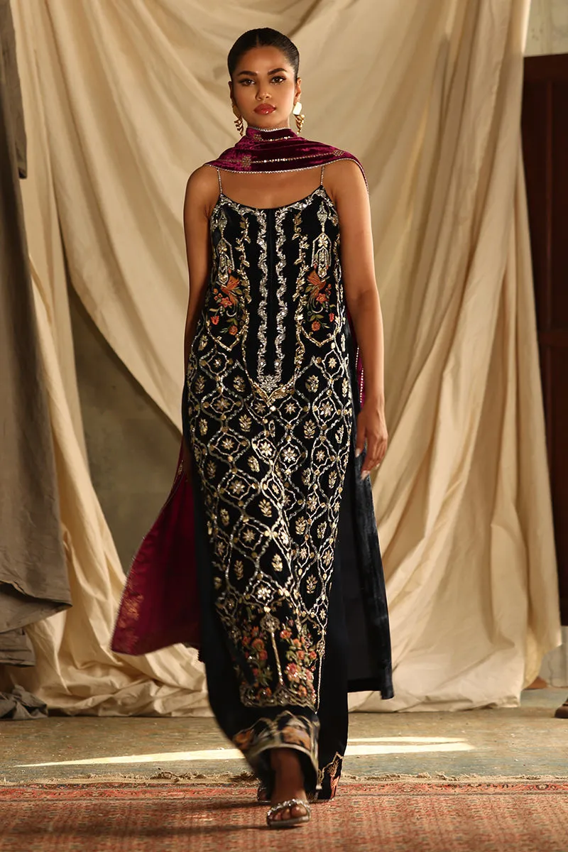 Rozina Munib Vistara Luxury Velvets - VV-18