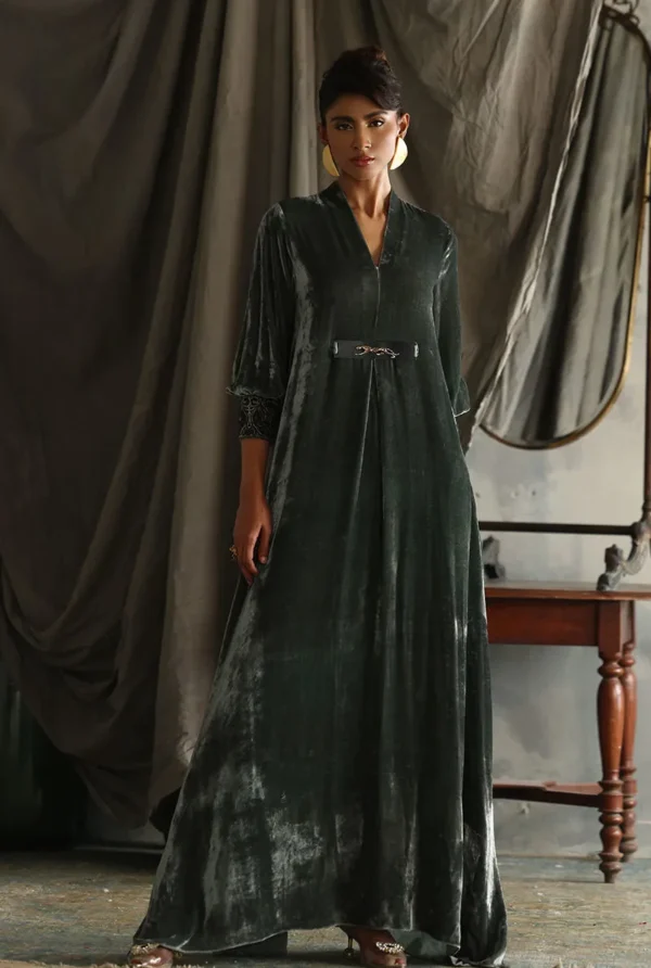 Rozina Munib Vistara Luxury Velvets - VV-17