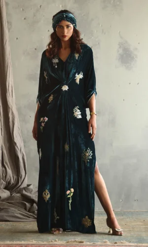 Rozina Munib Vistara Luxury Velvets - VV-06