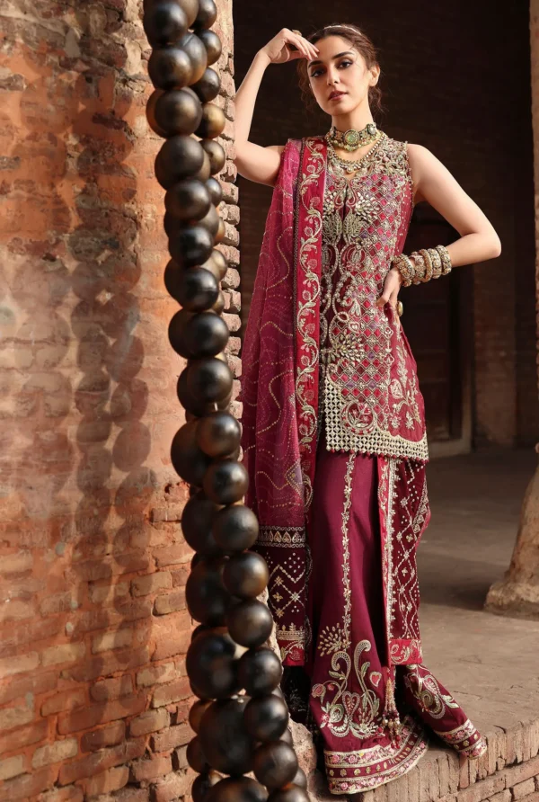 Crimson Jhilmil Wedding - Nazo